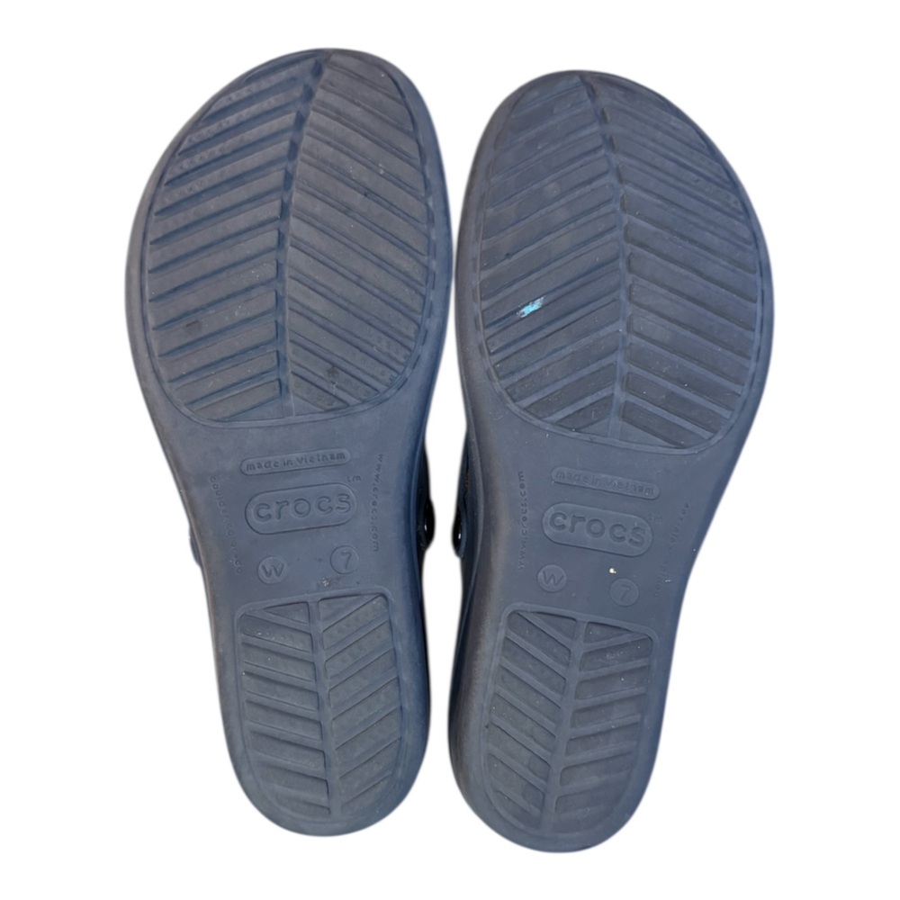 Crocs Sanrah Hammered Circle Wedge Flip Women’s Size 7 Navy Blue - Picture 7 of 8